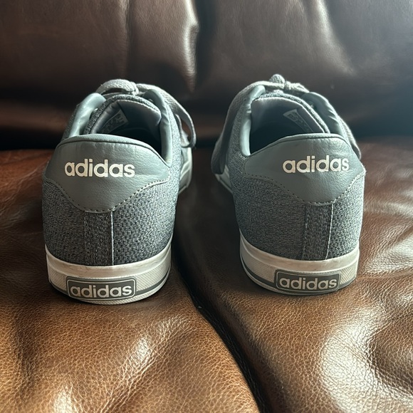 Adidas sneakers - Picture 4 of 6